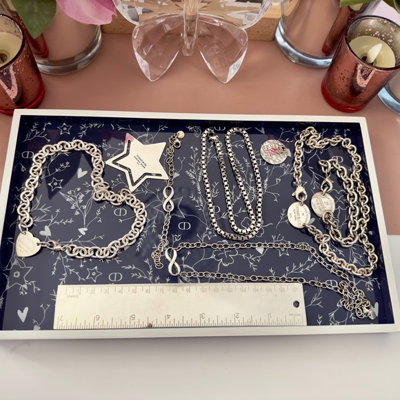 Tiffany Multi Strand Heart Mesh Somerset Silver Necklace - Picture 6 of 6